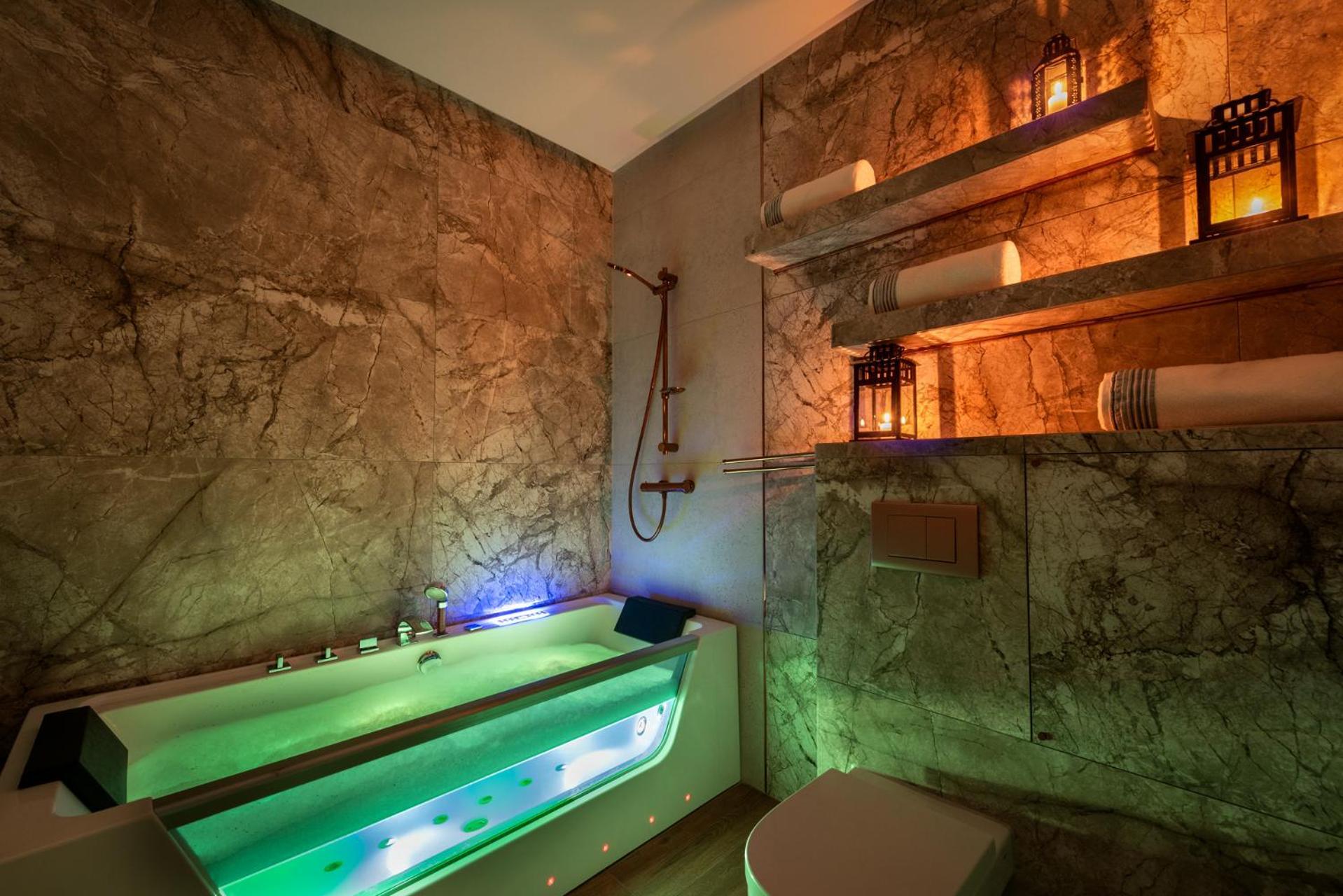 Premium Apartment For Old Town & Jewish Quarter - Balcony Plus Pool Onsite Cracóvia Exterior foto